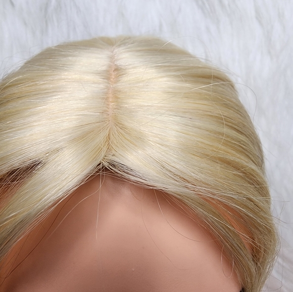 Hair Topper Piece size 5"x4". - Picture 3 of 4